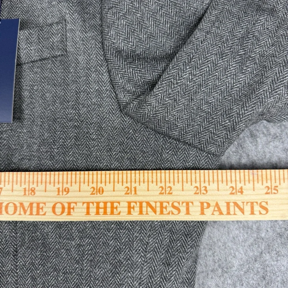 NEW $168 Stafford Men Blazer 46 Short Gray Herringbone Stretch Sport Coat Jacket